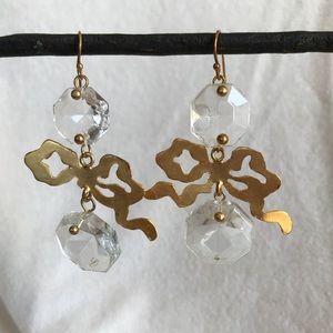 Wendy Mink Vintage Gold Bow Crystal Earrings